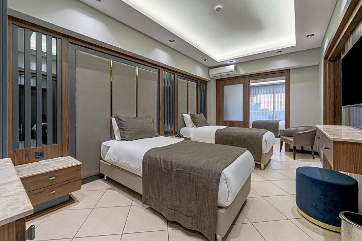 Batihan Beach Resort