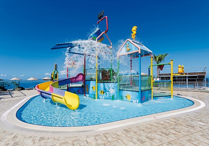 Sealight Resort Hotel Kusadasi