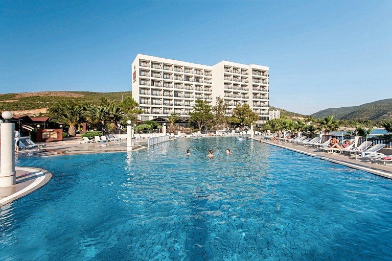 Tusan Beach Resort