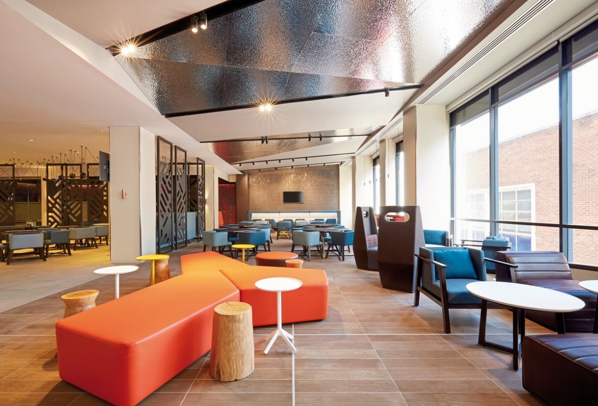 Holiday Inn Express Adelaide City Centre