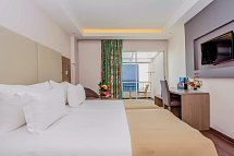 Amadil Ocean Club - Wohnbeispiel Doppelzimmer Meerblick (Zimmercodierungen DBM & DCM)