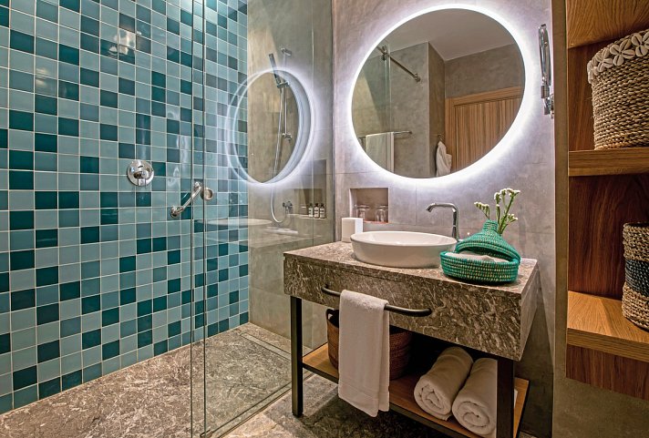 Hyatt Regency Taghazout - Wohnbeispiel Bad (Zimmercodierungen DBL, DCL, D1N, DCN, D1M & DCM)