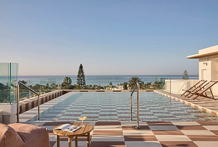 Kimpton Los Monteros