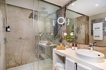 Barceló Málaga - Badbeispiel Doppelzimmer Premium (Zimmercodierung DM3)