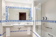 TRH Mijas Hotel - Badbeispiel Doppelzimmer Superior (Zimmercodierung DS1)