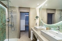 Occidental Puerto Banús - Badbeispiel Doppelzimmer Superior (Zimmercodierungen DS1 & TS1)