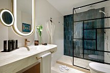 Hard Rock Hotel Marbella - Badbeispiel Doppelzimmer Superior (Zimmercodierung DS1)