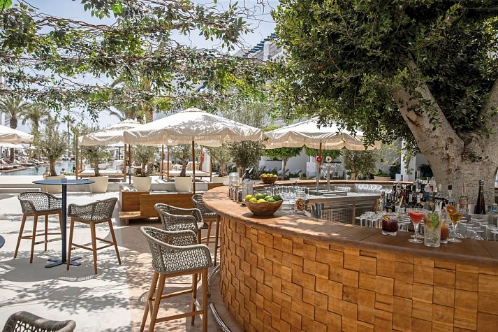 METT Marbella - Estepona - El Bar De Lola
