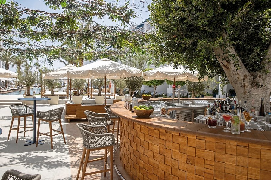 METT Marbella - Estepona - El Bar De Lola