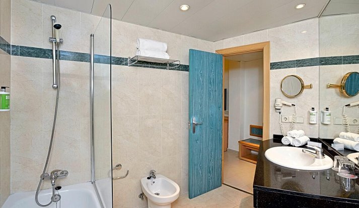 Sol Príncipe - Badbeispiel Doppelzimmer (Zimmercodierungen DB1, DB2, DBN & D2N)