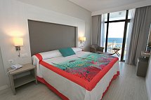Hotel Alay - Wohnbeispiel Doppelzimmer Meerblick (Zimmercodierung DBM)