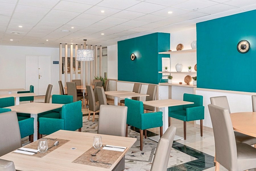 Hotel Costa Málaga by Pierre & Vacances (adults recommended)