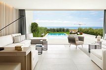 Ikos Andalusia - Wohnbeispiel Deluxe Suite 2 Schlafzimmer privater Pool Meerblick (Zimmercodierung WXM)