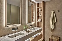 Ikos Andalusia - Badbeispiel Deluxe Suite 3 Schlafzimmer privater Pool (Zimmercodierung TDP)