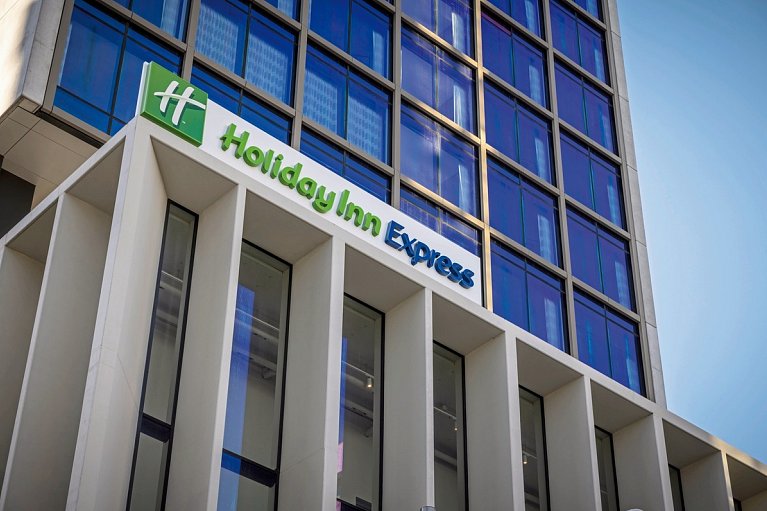 Holiday Inn Express Auckland City Centre