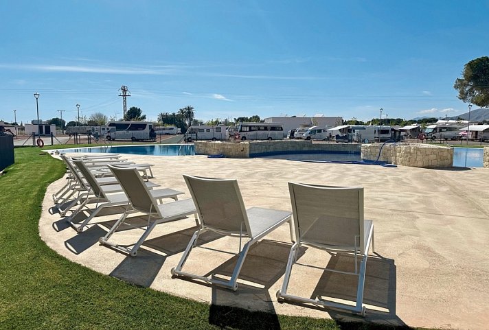 Camping La Media Legua