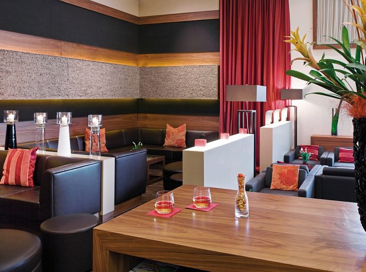 Mövenpick Hotel Amsterdam City Centre