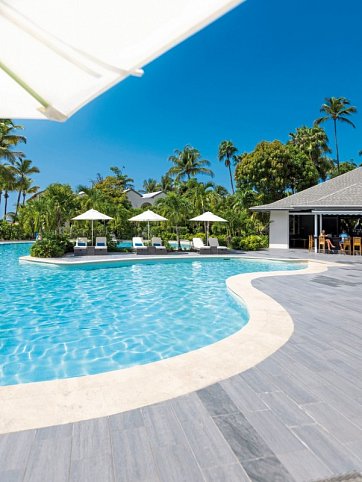 Carlisle Bay Resort