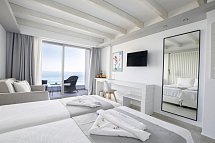 Konstantinos Palace - Wohnbeispiel Doppelzimmer Superior Meerblick (Zimmercodierung DSM)