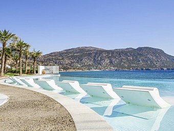 Konstantinos Palace
