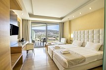 Konstantinos Palace - Wohnbeispiel Doppelzimmer seitl. Meerblick (Zimmercodierung DBN)