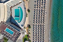 Konstantinos Palace