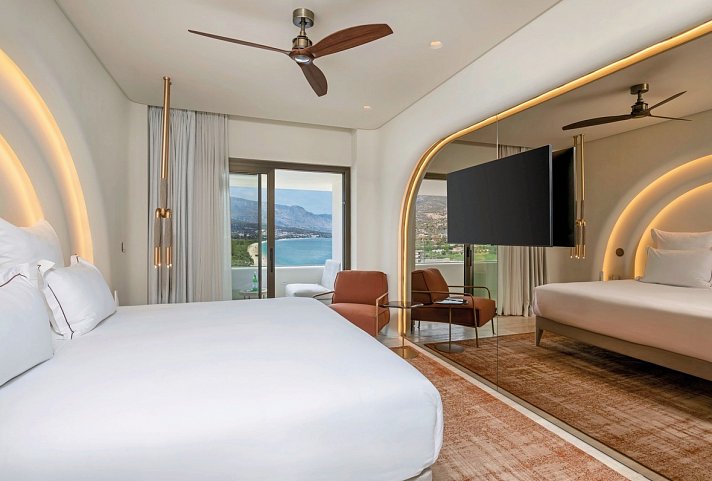 Isla Brown Corinthia Resort & Spa, Curio Collection by Hilton - Deluxe Suite Sea View