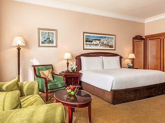Al Raha Beach Resort & Spa - Wohnbeispiel Superior Room (Zimmercodierungen DS1 & UP1)