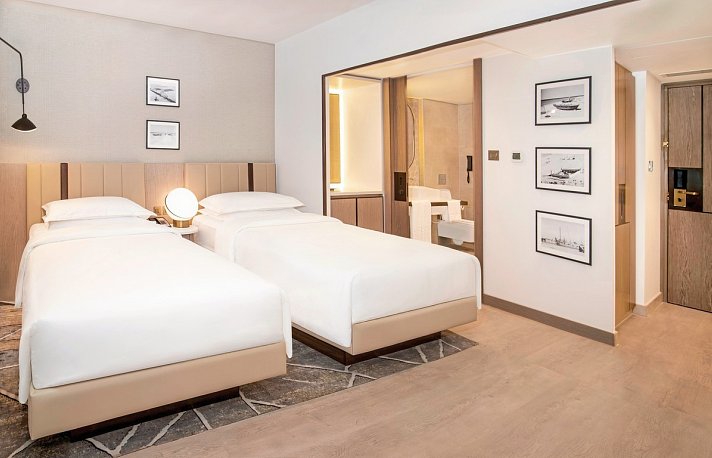 Sheraton Abu Dhabi Hotel & Resort