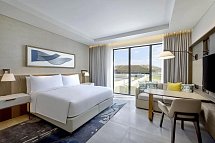 Hilton Abu Dhabi Yas Island - Wohbeispiel King Guest Room With Yas Theme Park Access (Zimmercodierung DB1)