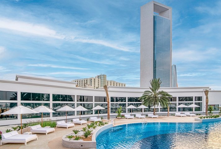 Radisson Blu Hotel & Resort Abu Dhabi Corniche