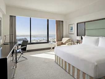 InterContinental Abu Dhabi - Wohnbeispiel Classic Room Sea view (Zimmercodierungen D1M & ULM)