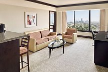 InterContinental Abu Dhabi - Wohnbeispiel One Bedroom Suite Garden View (Zimmercodierung W1G)
