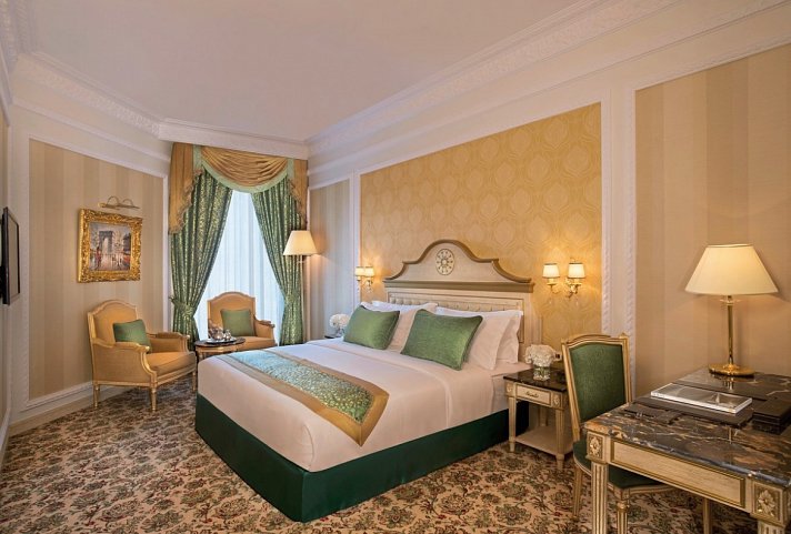 Royal Rose Abu Dhabi, Curio Collection by Hilton - Wohnbeispiel Deluxe Room (Zimmercodierung UD1)