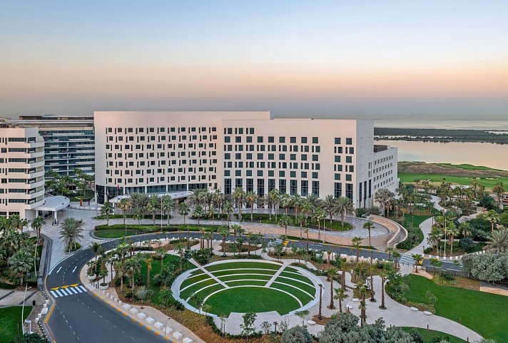 Crowne Plaza Abu Dhabi - Yas Island