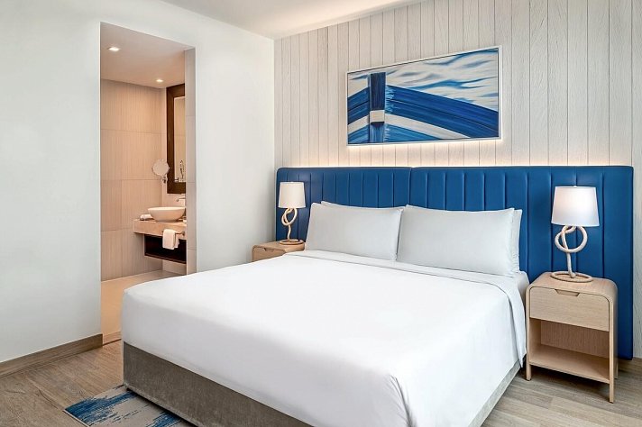 Crowne Plaza Abu Dhabi - Yas Island