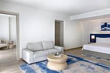 Crowne Plaza Abu Dhabi - Yas Island - Wohnbeispiel 2 Bedroom Suite Sea View Balcony Theme Park Access (Zimmercodierung WB4)