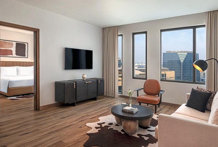 Staybridge Suites Abu Dhabi - Yas Island - Wohbeispiel 1 King 1 Bedroom Suite City View Theme Park Access (Zimmercodierung WG1)