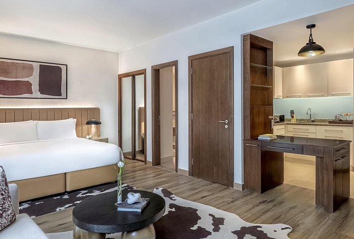 Staybridge Suites Abu Dhabi - Yas Island - Wohnbeispiel 1 King Studio Suite City View Theme Park Access (Zimmercodierung SG1)