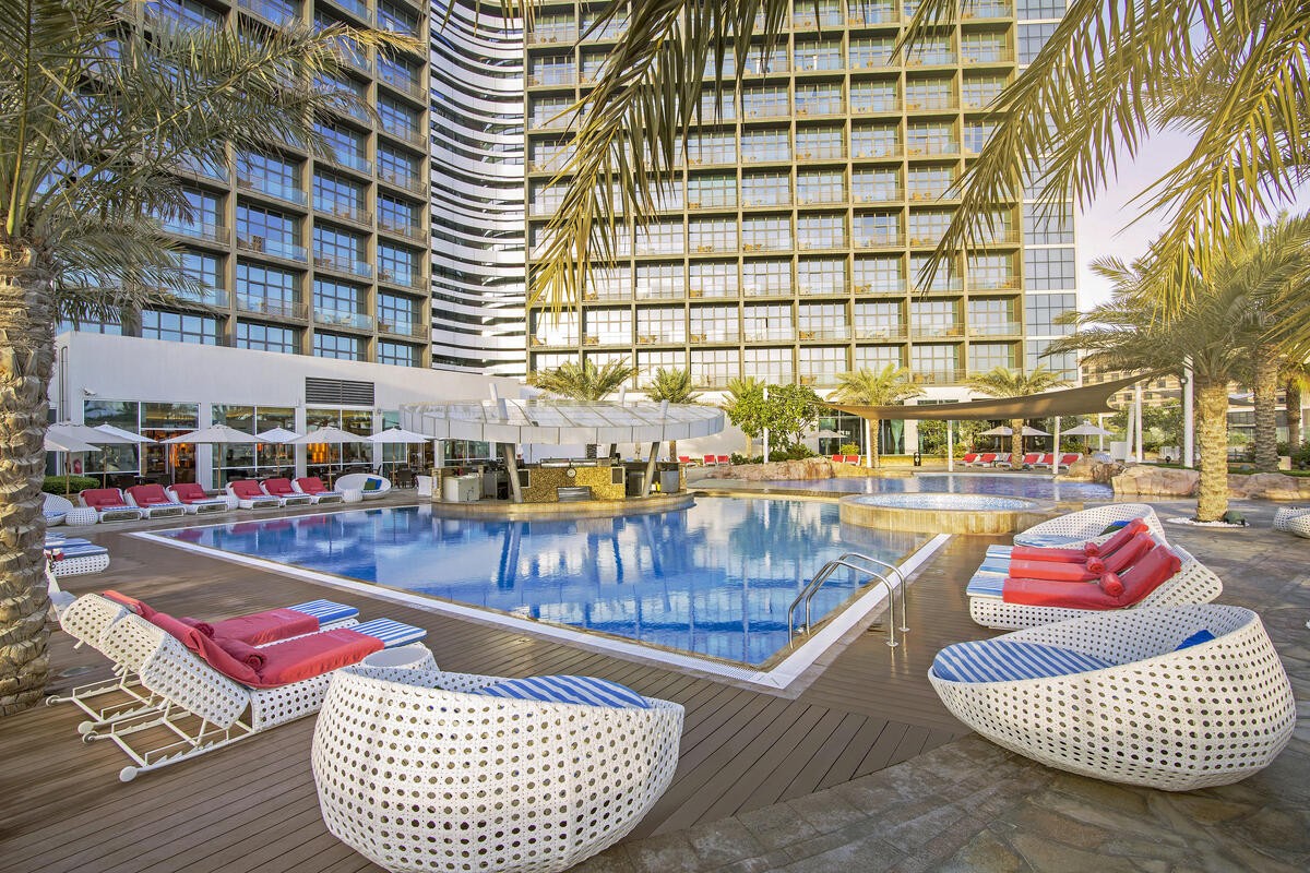 Yas Plaza Marina