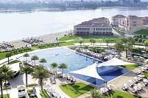 The Ritz-Carlton Abu Dhabi, Grand Canal