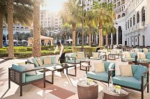 The Ritz-Carlton Abu Dhabi, Grand Canal