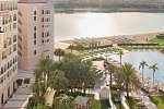 The Ritz-Carlton Abu Dhabi, Grand Canal