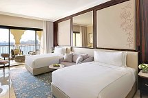 The Ritz-Carlton Abu Dhabi, Grand Canal - Wohnbeispiel Two Bedroom Family Deluxe (Zimmercodierung FD1)