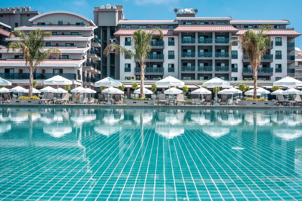 Green Garden Resort & Spa