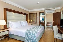 Ramada Plaza Hotel - Wohnbeispiel Doppelzimmer mit Stadtblick (Zimmercodierungen DB1 & DC1)
