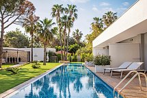 Acanthus & Cennet Barut Collection - Swim Up Pool