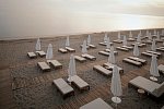 Acanthus & Cennet Barut Collection