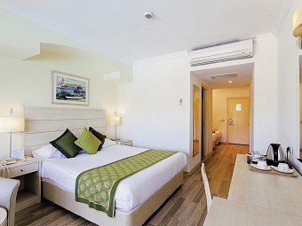 Febeach Hotel - Wohnbeispiel Doppelzimmer Large (Zimmercodierungen DBL & DBG)