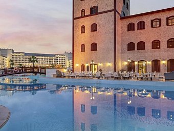 Mardan Palace